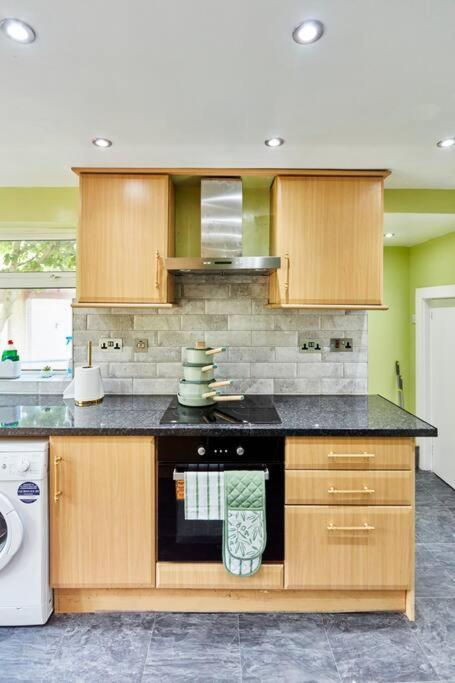 *Little Haven In Leeds* ¤Private Parking¤ Ensuite Leeds  Zewnętrze zdjęcie
